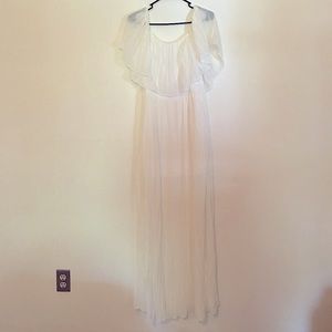 NWT White Miss Avenue Flowy Maxi Dress size S